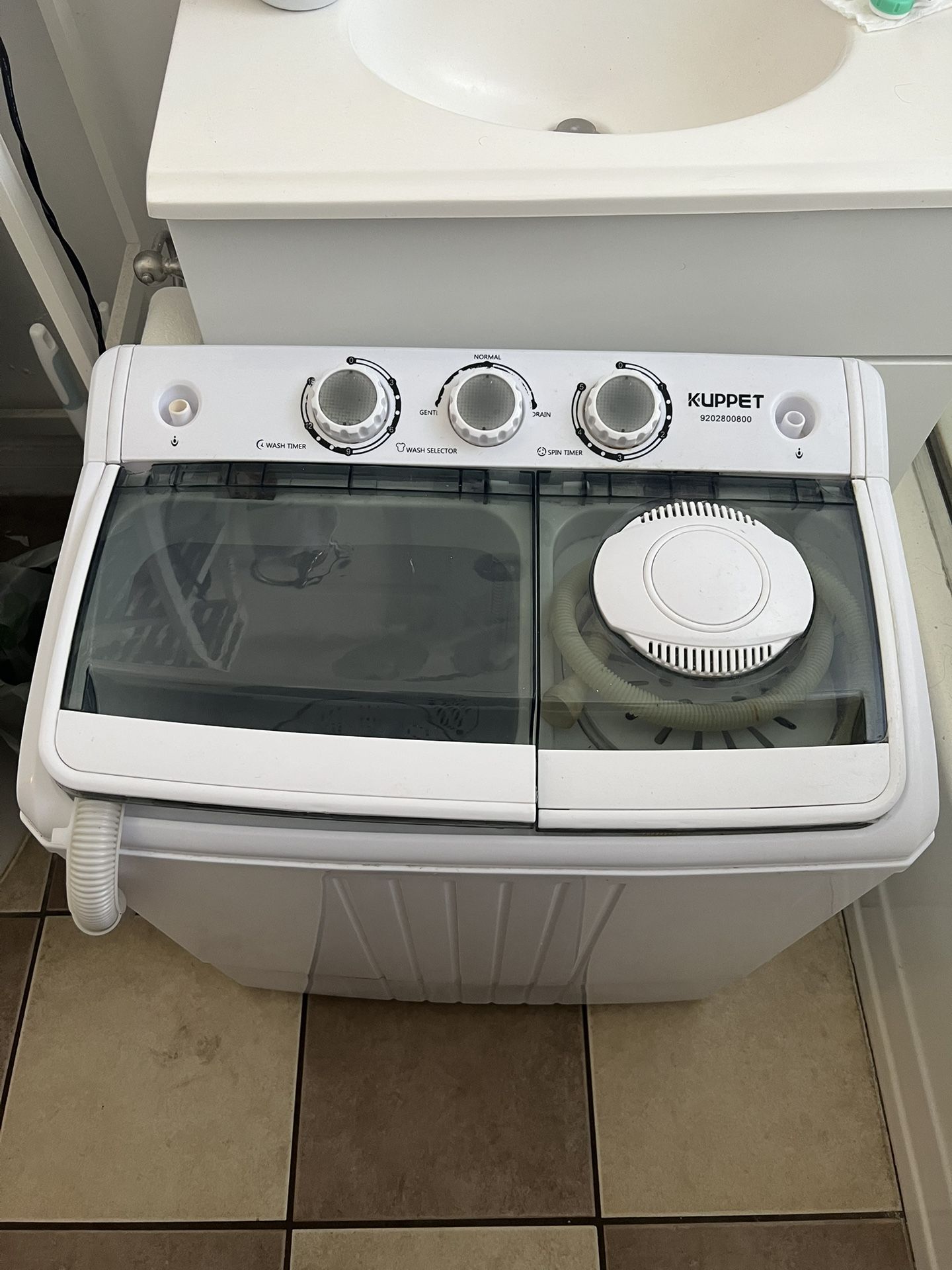 Kuppet Standing Washer And Spinner 21 Lbs Capacity