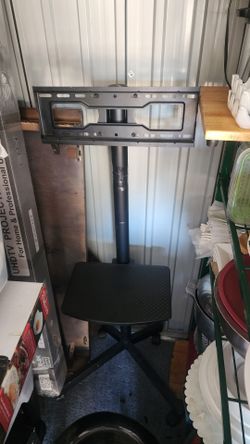 RFIVER STRONG ROLLING  TV STAND