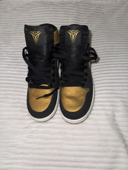 Air Jordan 1 Retro High 'Melo Size 6.5 Y 