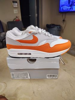$140 Local Pickup Nike Air Max 1 Safety Orange Size 12 Women's Size 10.5 Men's Replacement Box Price Is Firm