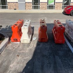 MOT Barricades  