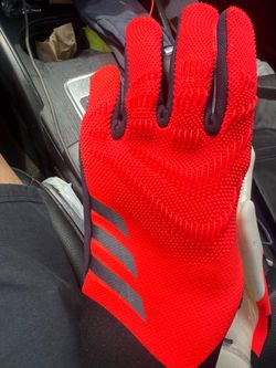 Brand new Adidas Predator soccer goalkeeper gloves