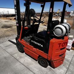 Toyota Forklift 