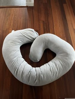 Pregnancy Pillow