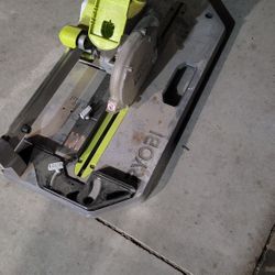 Ryobi Flooring Saw 