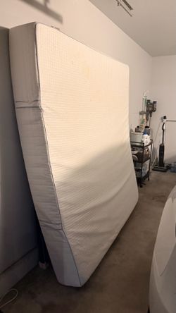 Ikea king size mattress good condition