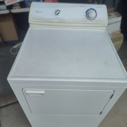 Maytag Gas Dryer large Capacity