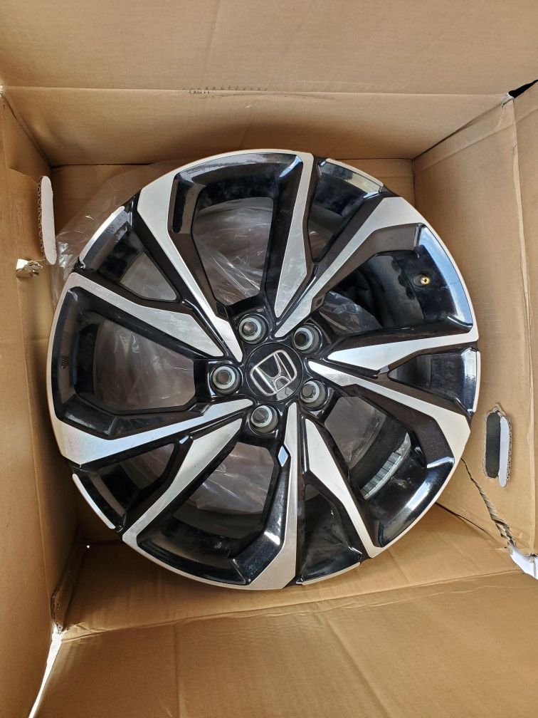 Set of 4 18" OEM Honda Civic Si rims wheels. ( no tires) for Sale in