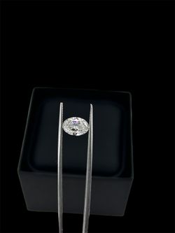IGI certified Lab Grown Oval Diamond 