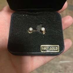 Natural Diamond Earrings 