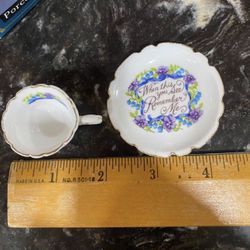 Tiny Tea Cup Enesco 1979 $10