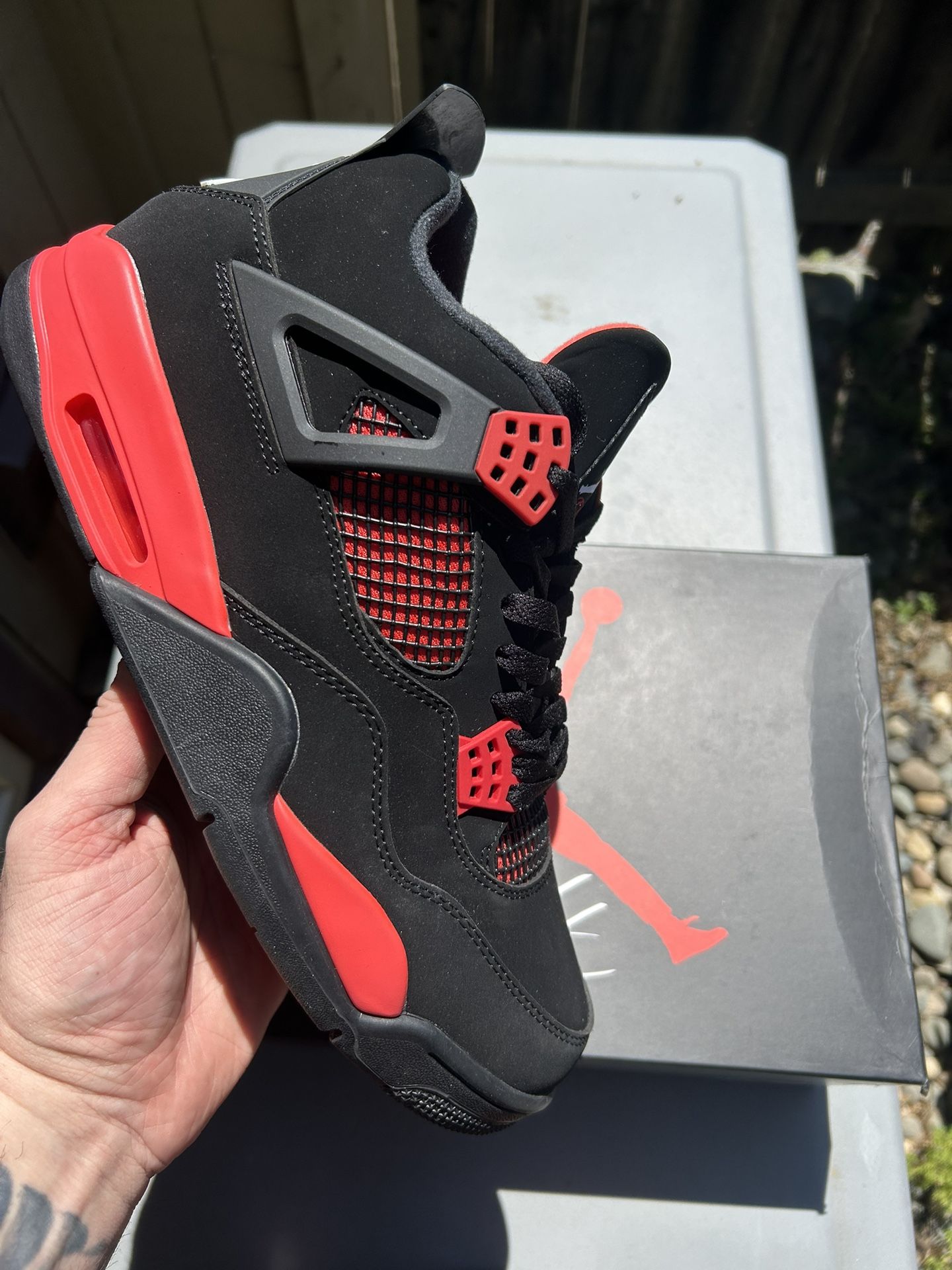Jordan 4 Red Thunder