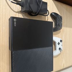 Xbox One Console Bundle + 2 Controllers + 8 Games – Ready to Play