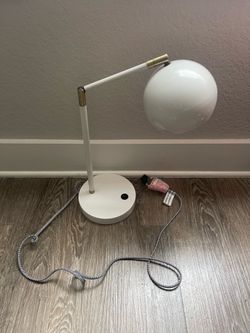 Gold bd white desk lamp