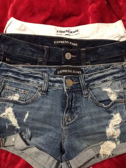 Express short shorts like new