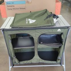 Camping Kitchen Deluxe 