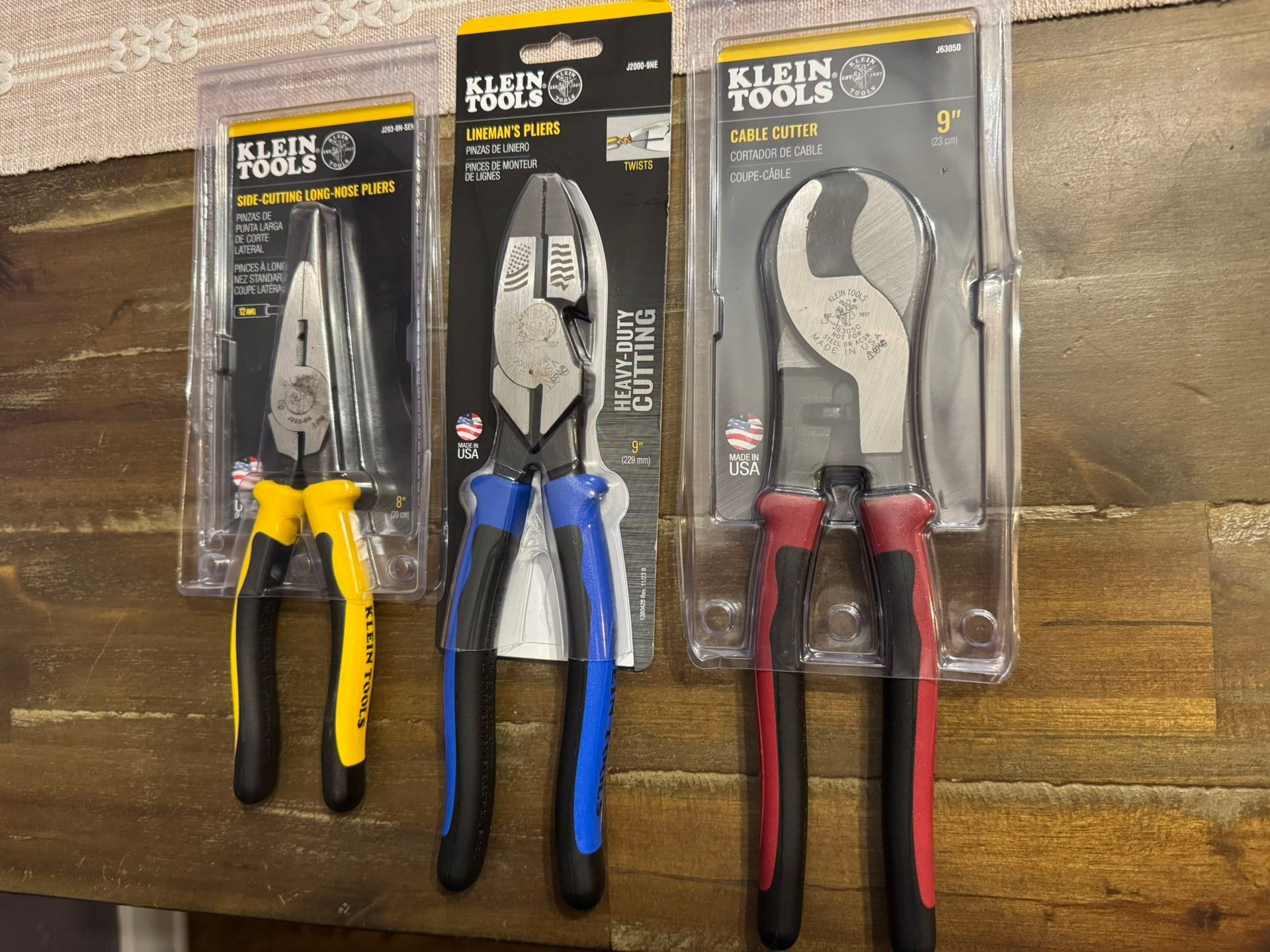 New Klein Journeyman Hand Tools - Linesman Pliers Needle Nose Cable Cutters