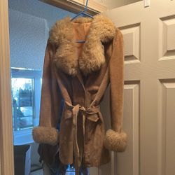 Vintage Women’s Suede  And Fur Jacket