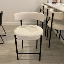 Set of 4 Bar Stools
