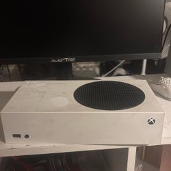 Xbox Series S – Controller + Cords – Works Perfect