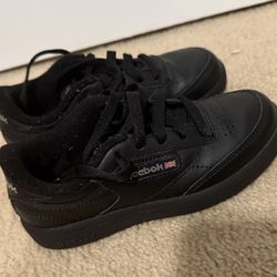 Kids Size 12.5 Reebok Classica 