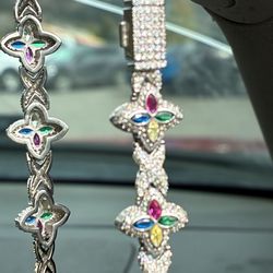 Clover Necklace.925 Sterling Silver/ VVSD1 Color Moissanite 7.89CTW