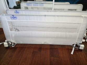Regalo toddler bed rail guard 43 inches long