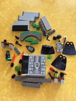 Parts for LEGO HARRY POTTER Slytherin 4735 Incomplete (See Pictures)