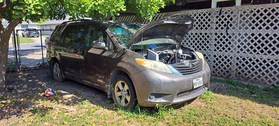 2011 Toyota Sienna