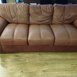 Leather Trend Sofa Set. OBO