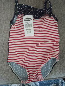 New Old Navy 3-6 months Bathing suit