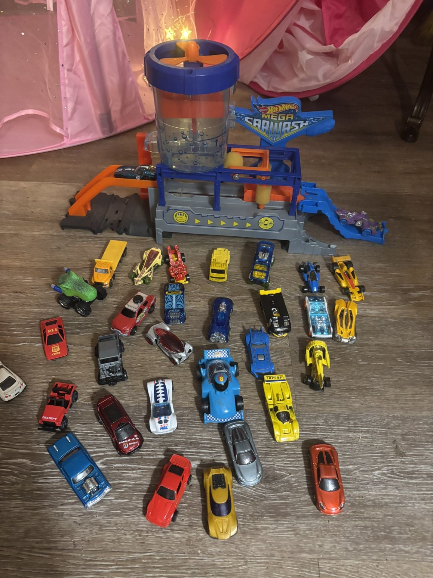 Car Wash And Cars