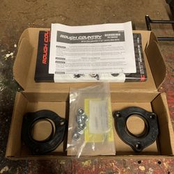 Rough Country  2” Leveling Kit 