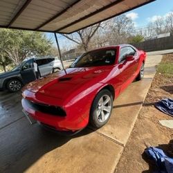 2018 Fodge Challenger  V6.  