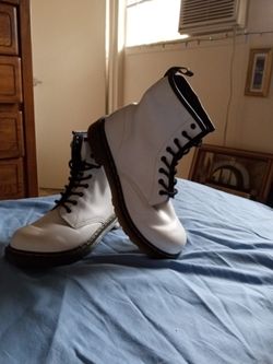 Women's Doc Martens