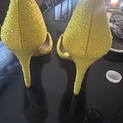 INC Yellow Pumps 