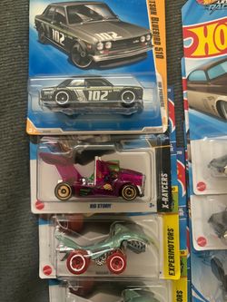 Hot Wheels Die-Cast Cars Lot treasure hunts