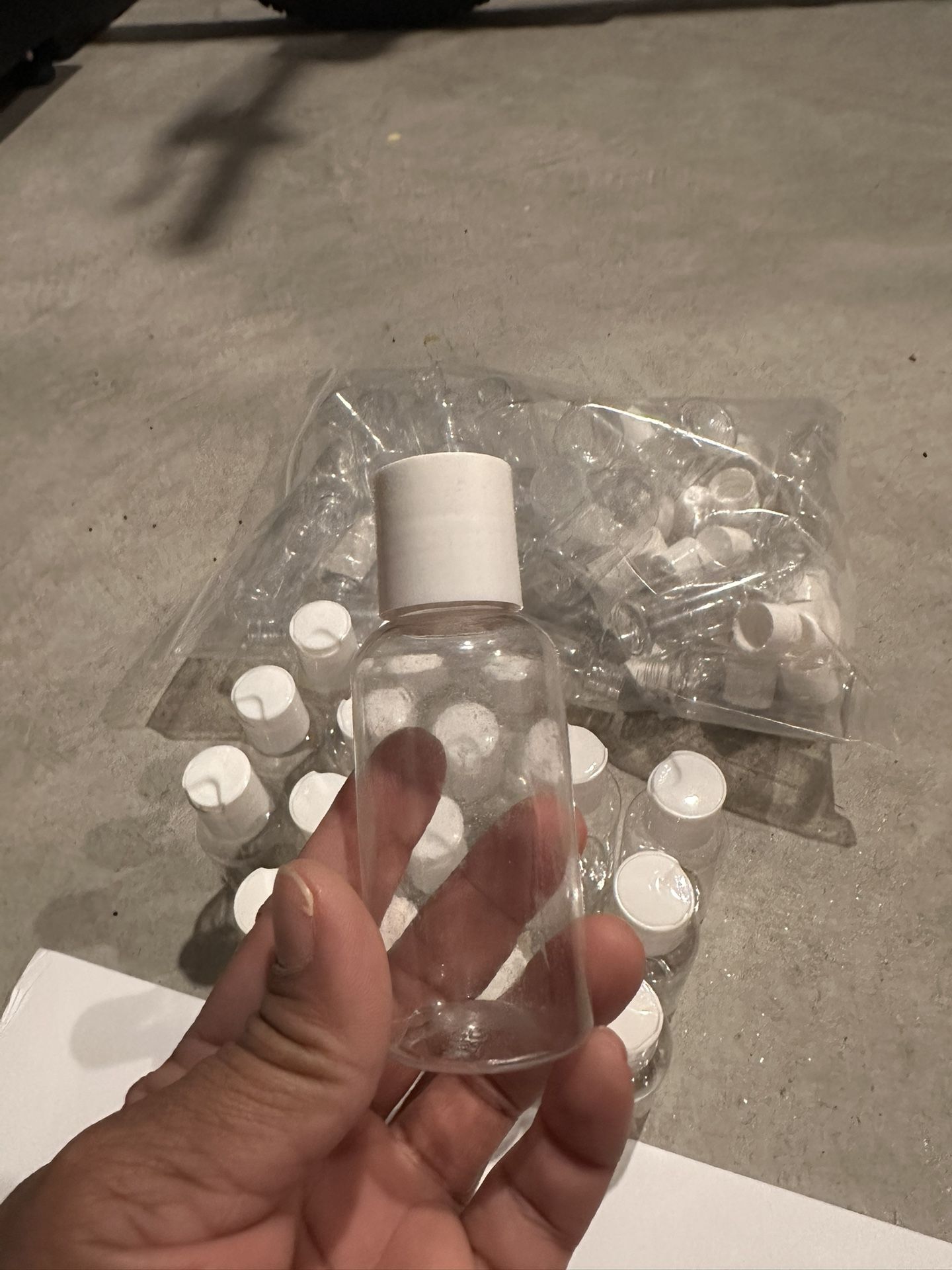 4oz Clear Plastic Bottles 