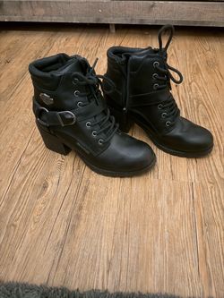 Harley-Davidson Black Leather Heeled Moto Boots