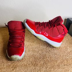 Jordan 11 Retro Win Like '96 2017 Good Condition Size 6Y 