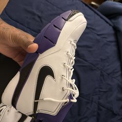 Kobe 1 protro size 11.5