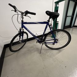 Trek Multitrack 7200 7 Speed 25”