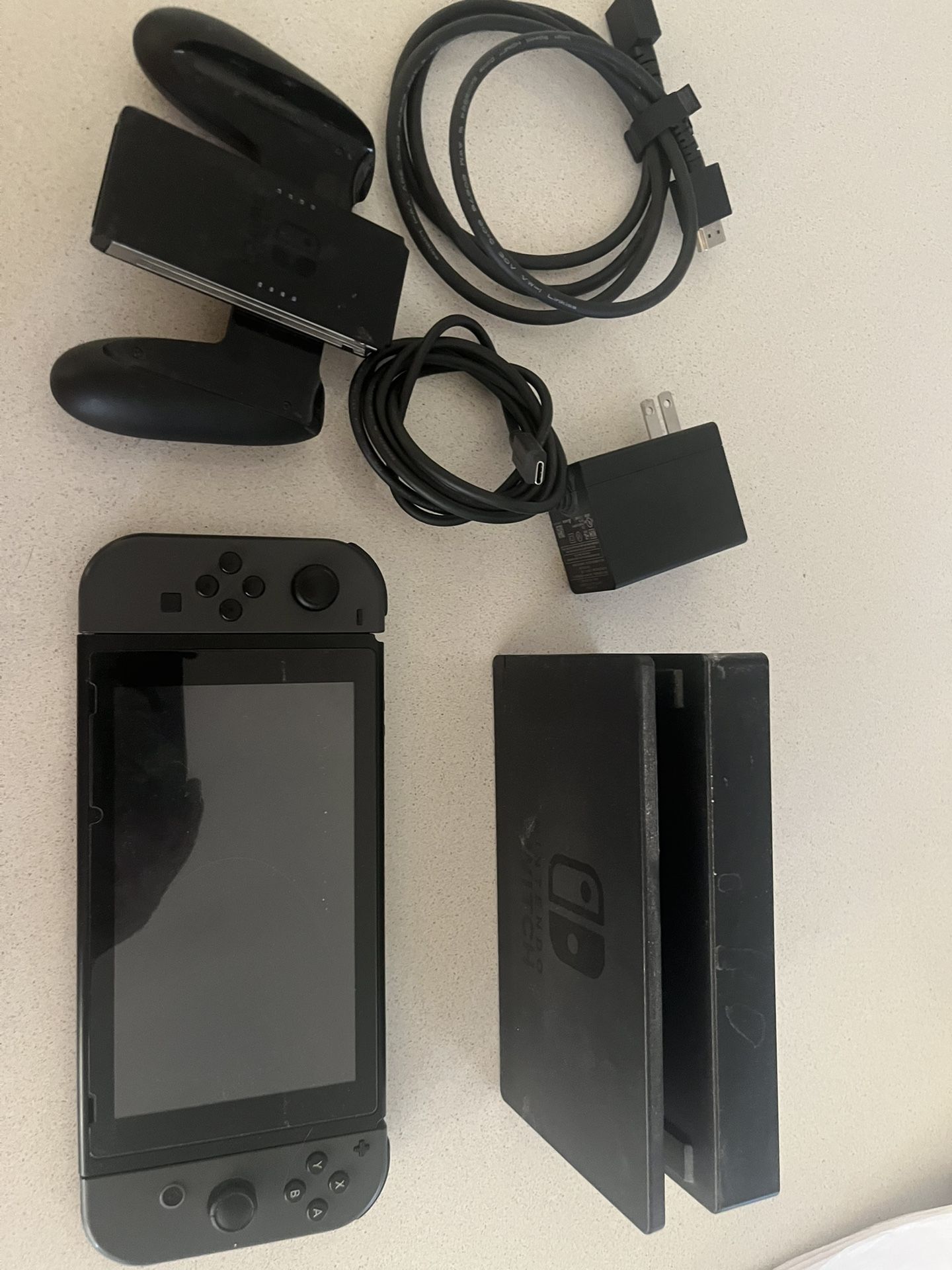 Nintendo Switch (1st Gen)