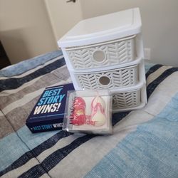 Small Make Up Drawer, Beauty Blender 