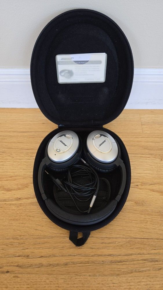 Bose QC15 QuietComfort Headphones