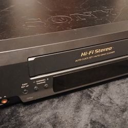Sony VCR VHS Player, cleaned and tested 
