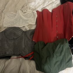 Corsets 