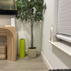 Fake tree
