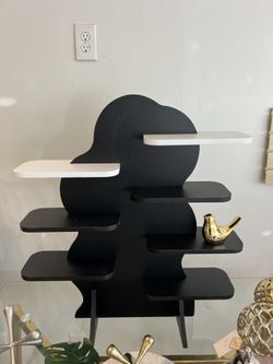 Black Retail Display Shelf For Vendors 