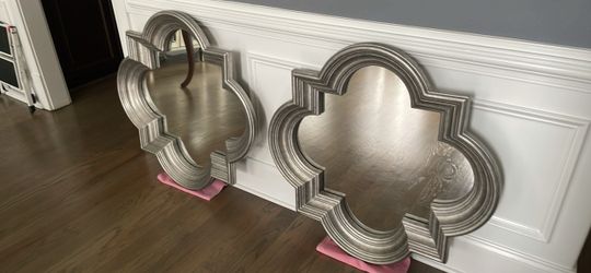 Set of 2 Silver Quatrefoil Wall Mirrors